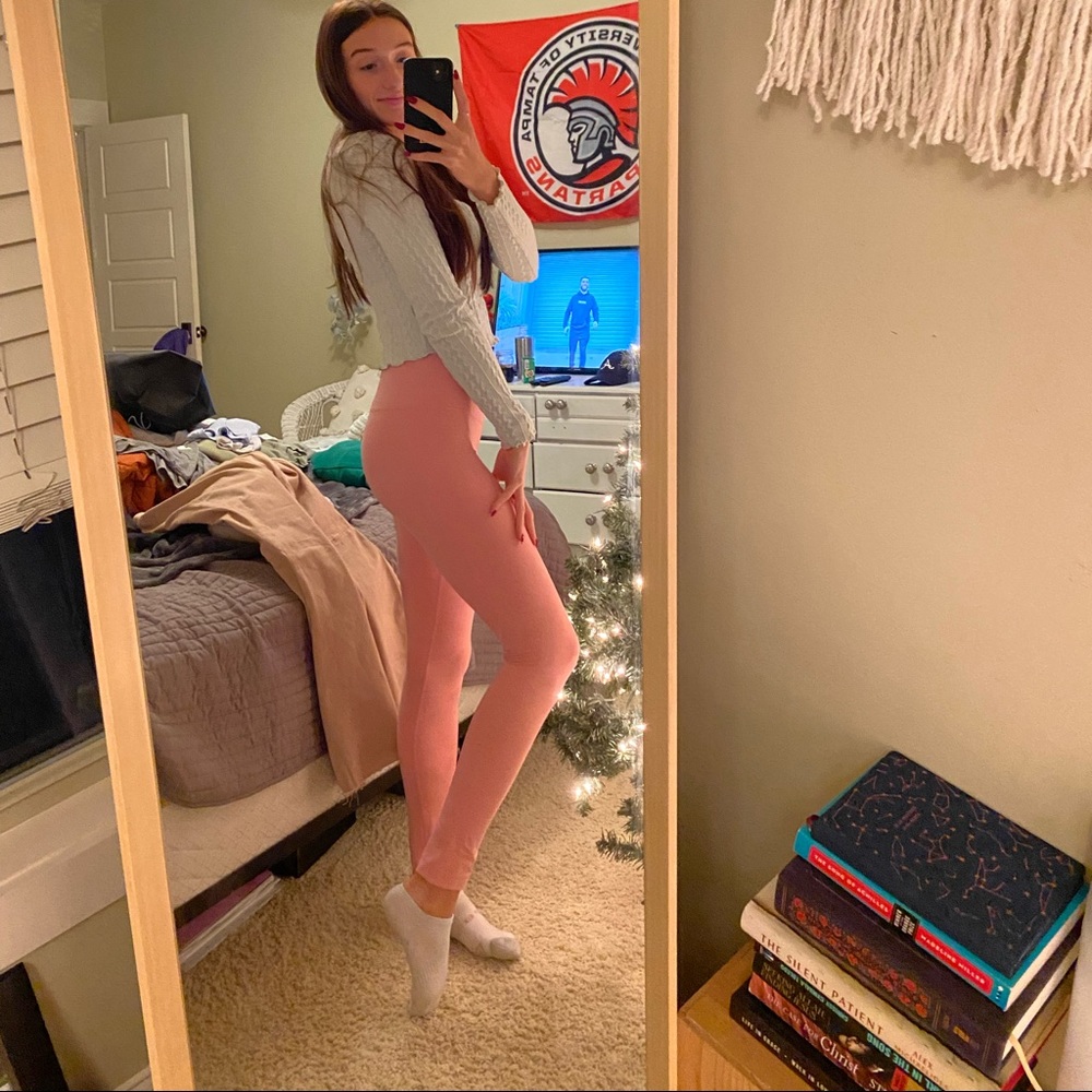 Pink leggings
